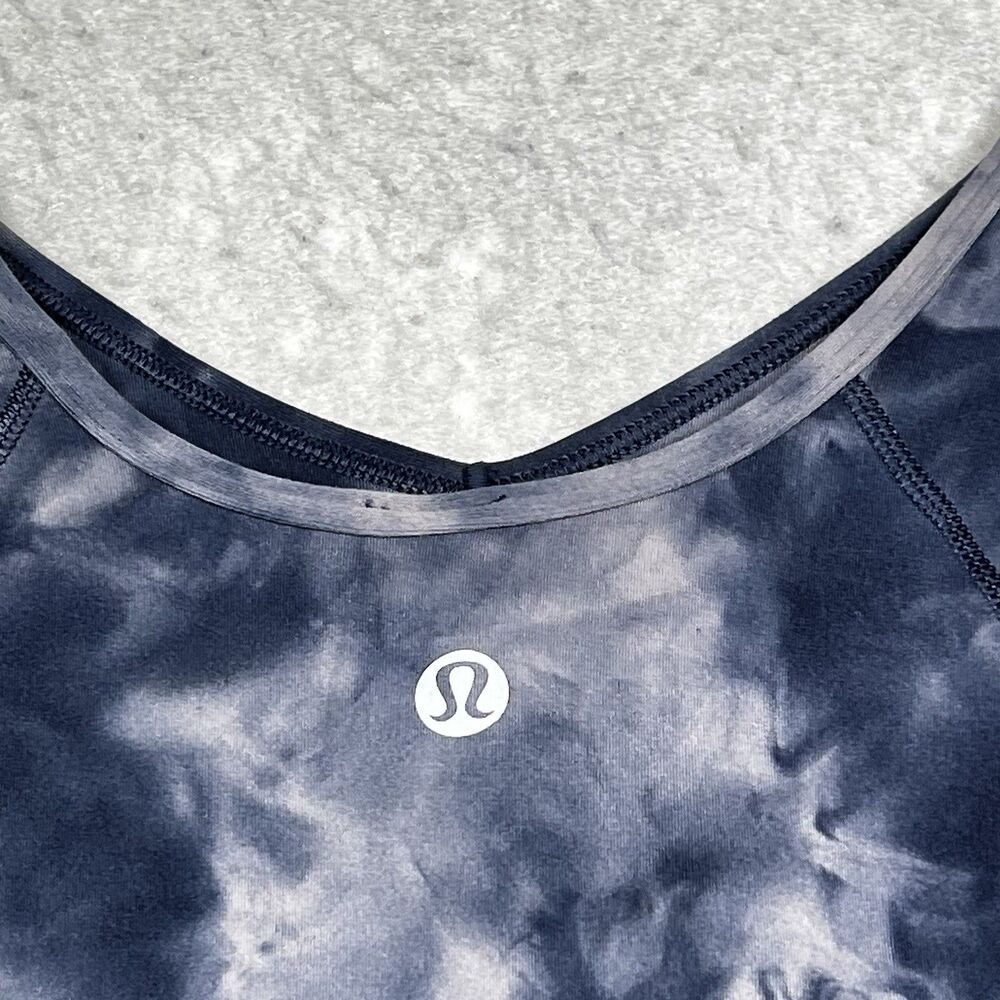 lululemon athletica Navy Tie-Dye Crop Top - Picture 8 of 11